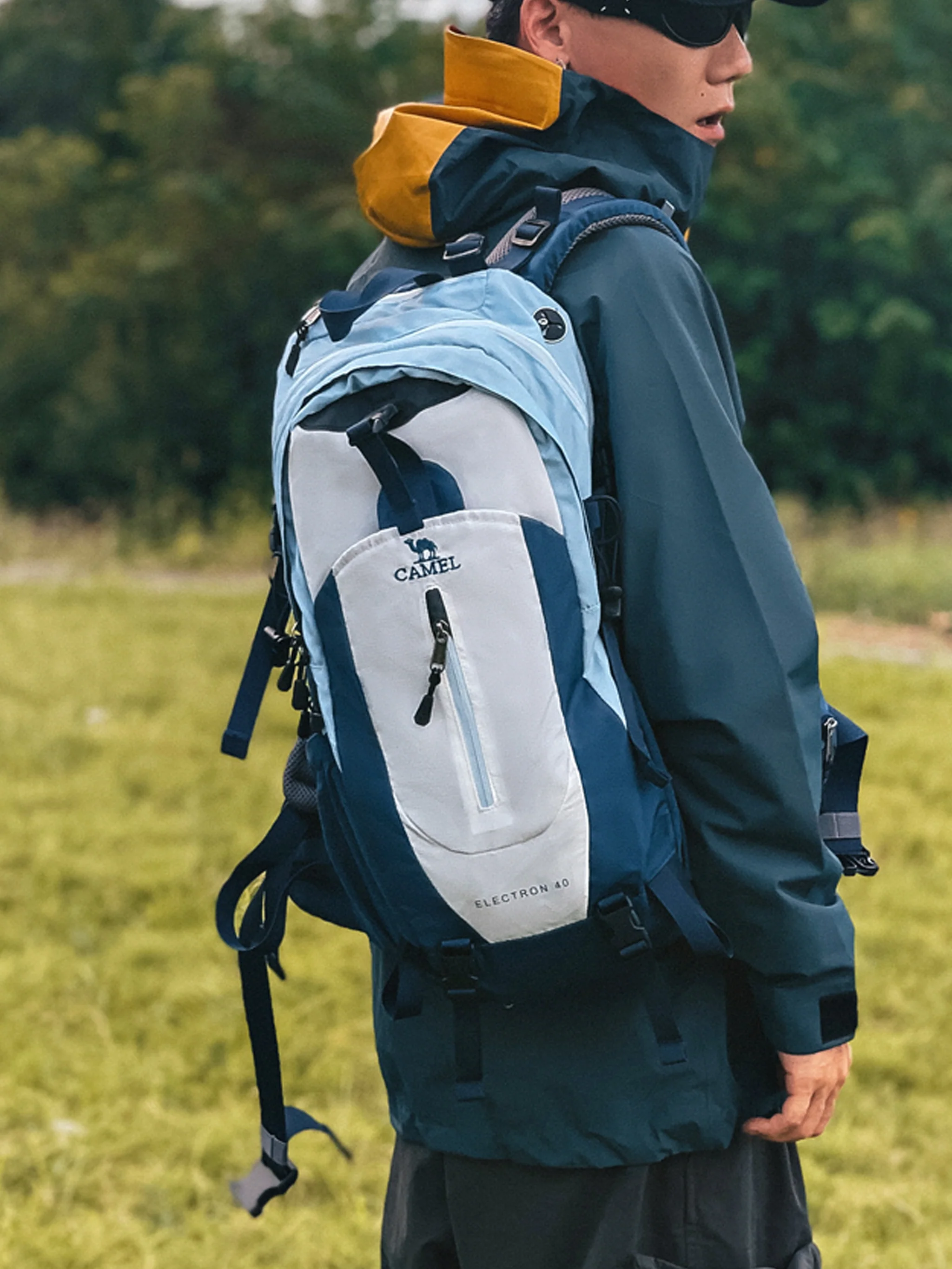 40L Segmented Storage Backpack - Image 9