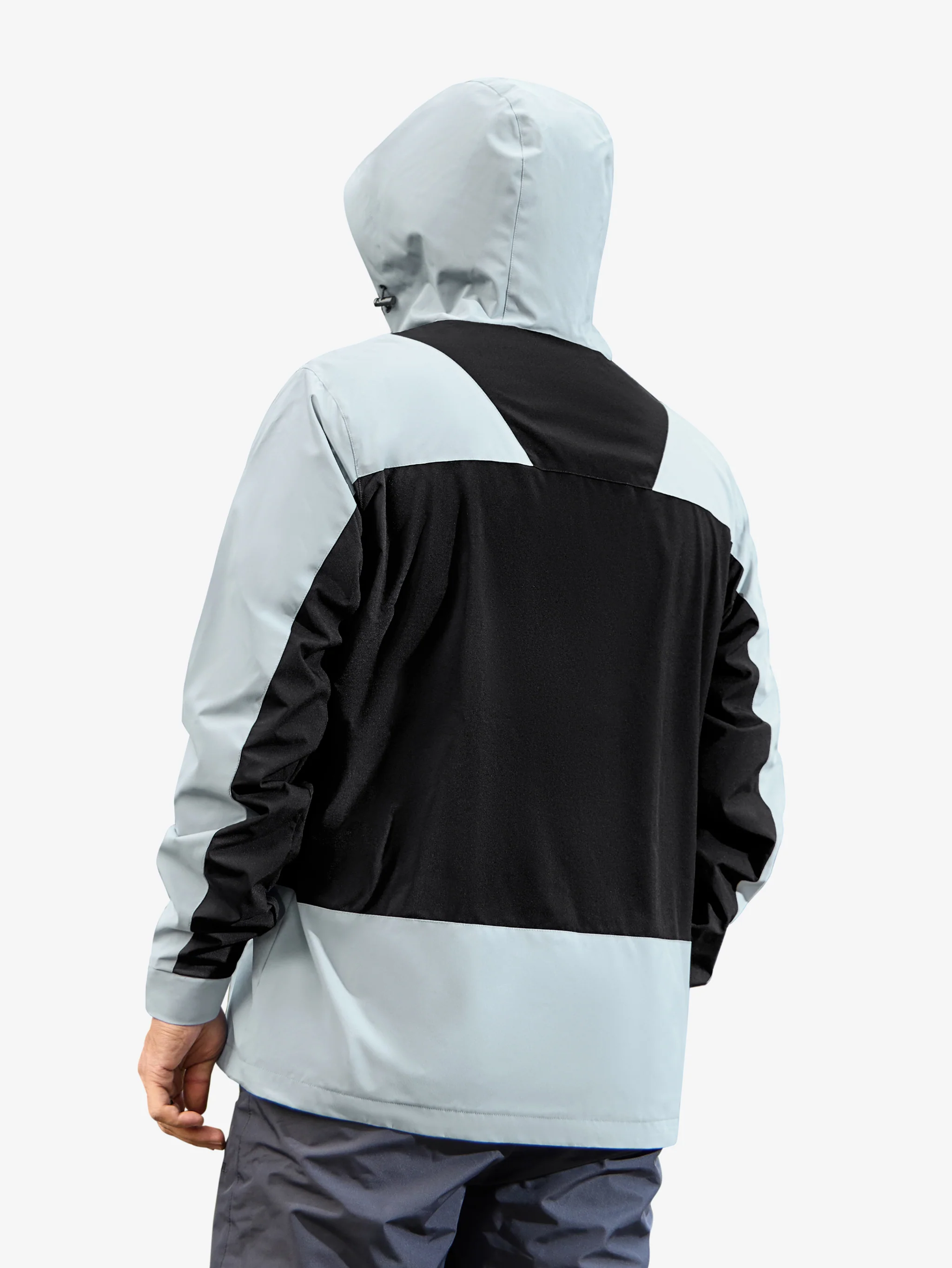 Men’s Storm Piercer Lightweight Shell Jacket - Image 3