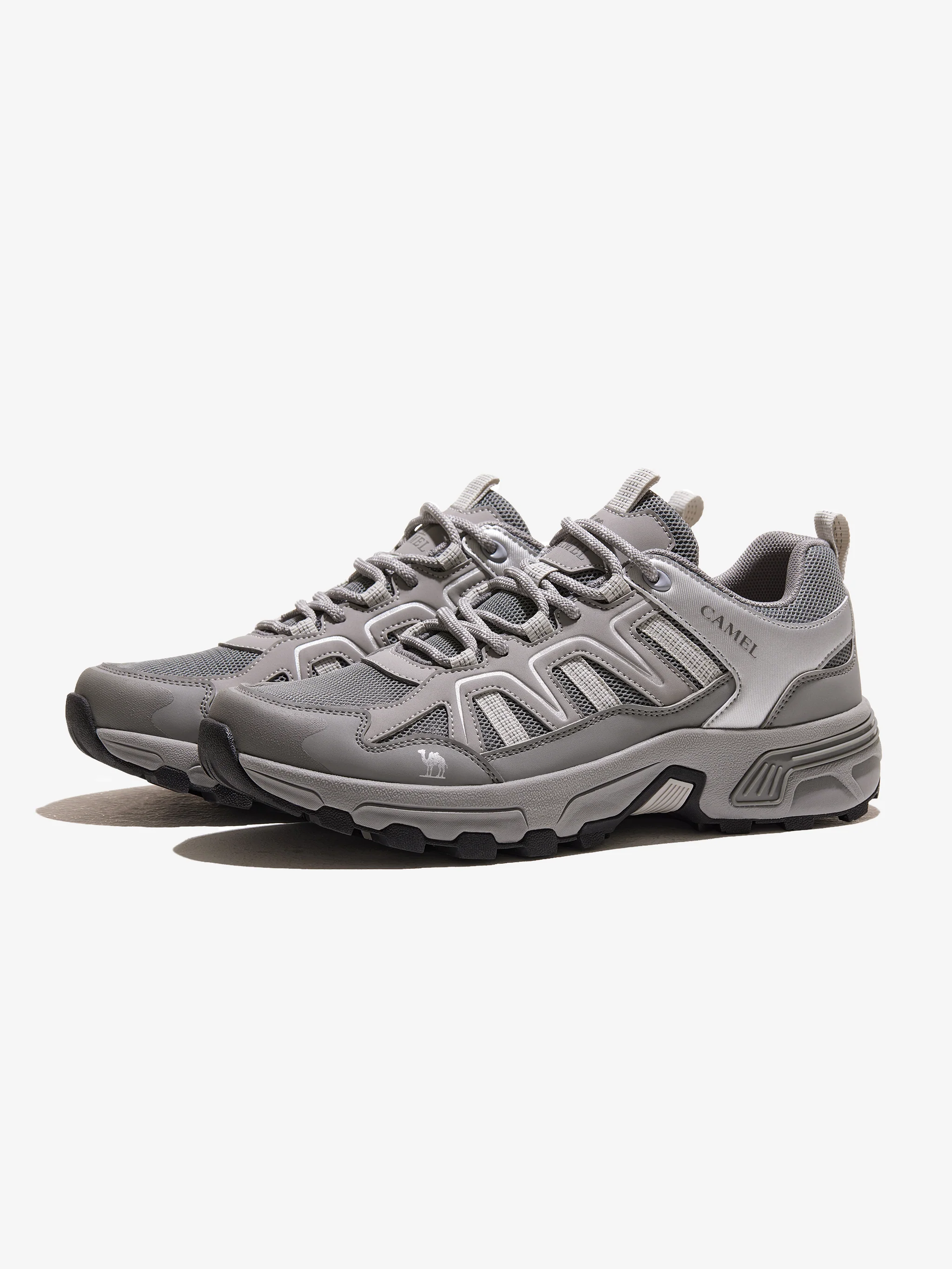 Men's Grip Hiking Shoes - Image 6
