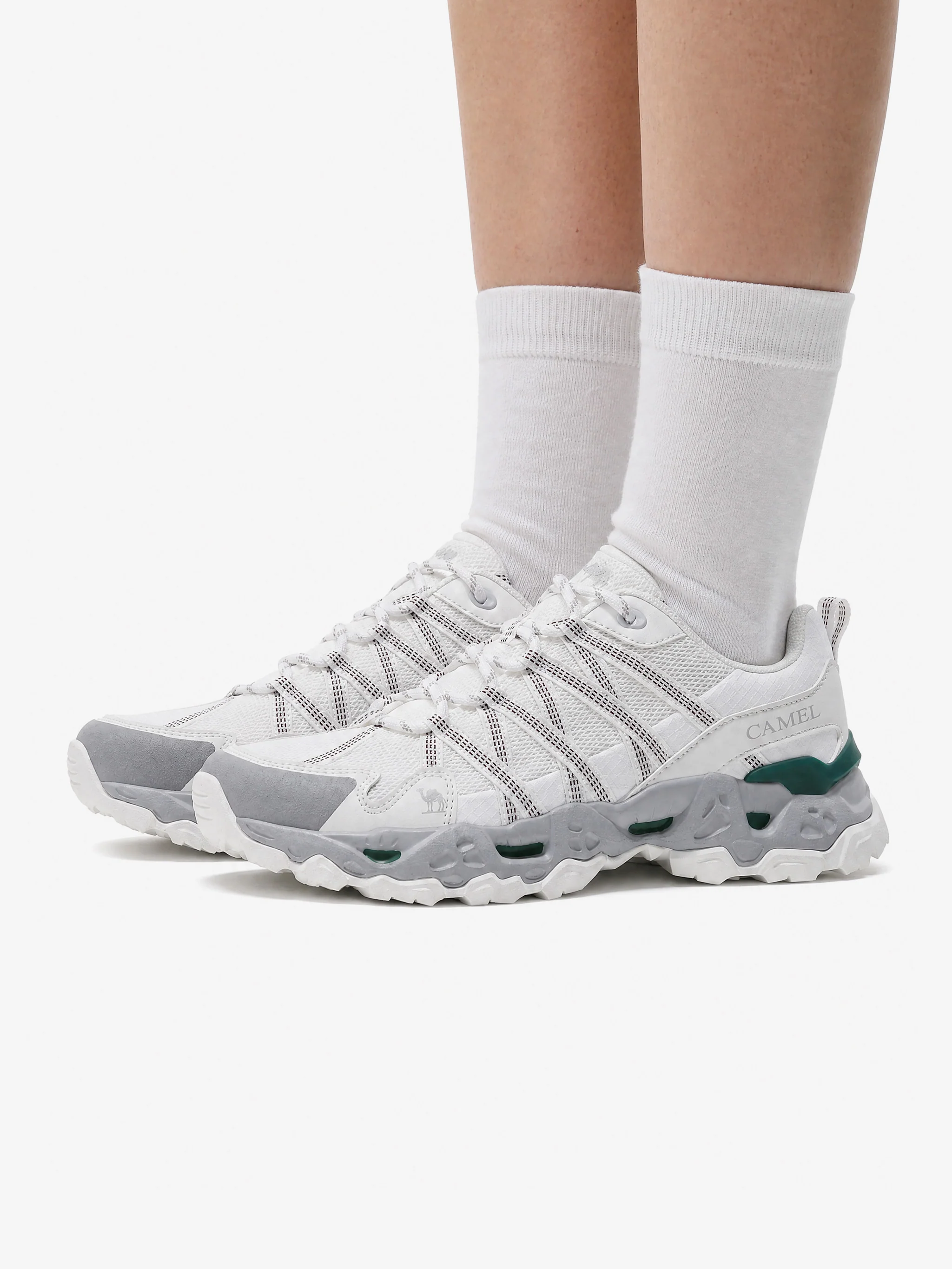 Women’s Lightweight Hiking Sneakers