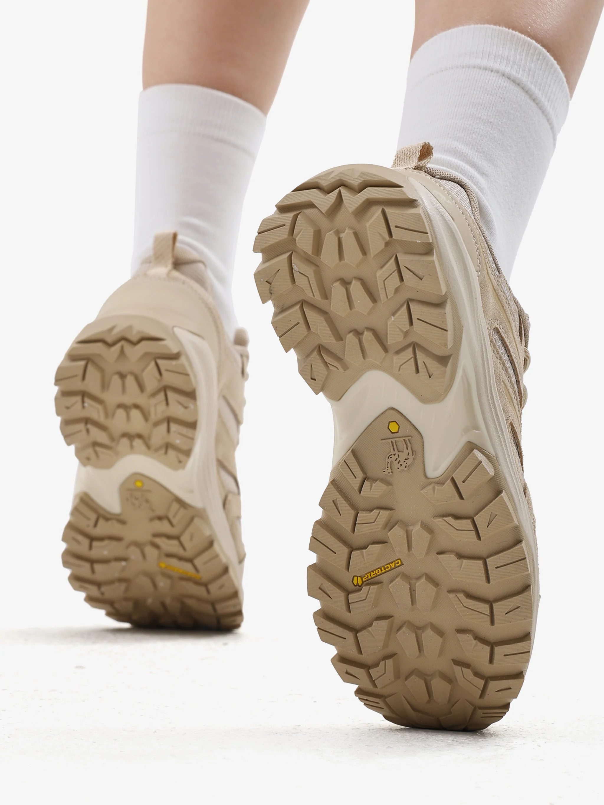 Women's Outdoor Trekking Shoes - Image 2